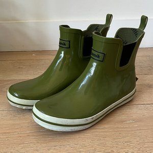 Kamik Sharon Lo Green Rubber Rain Ankle Boots 8